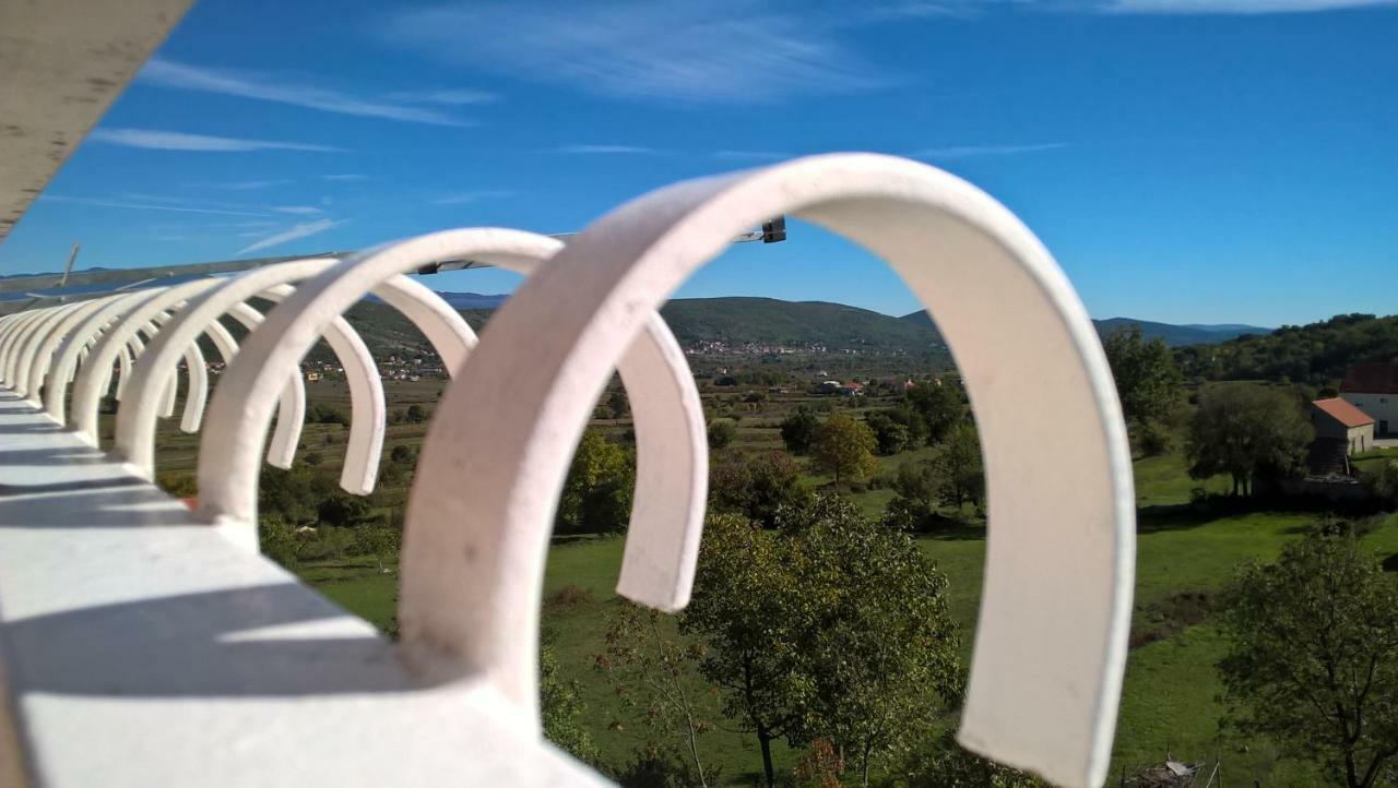 Holiday Home Jadric Osoje Luaran gambar
