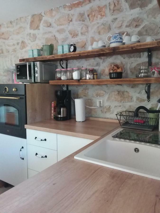 Holiday Home Jadric Osoje Luaran gambar
