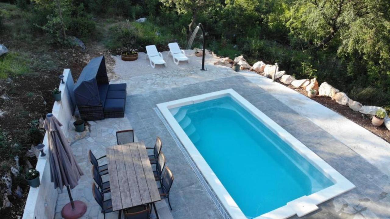 Holiday Home Jadric Osoje Luaran gambar