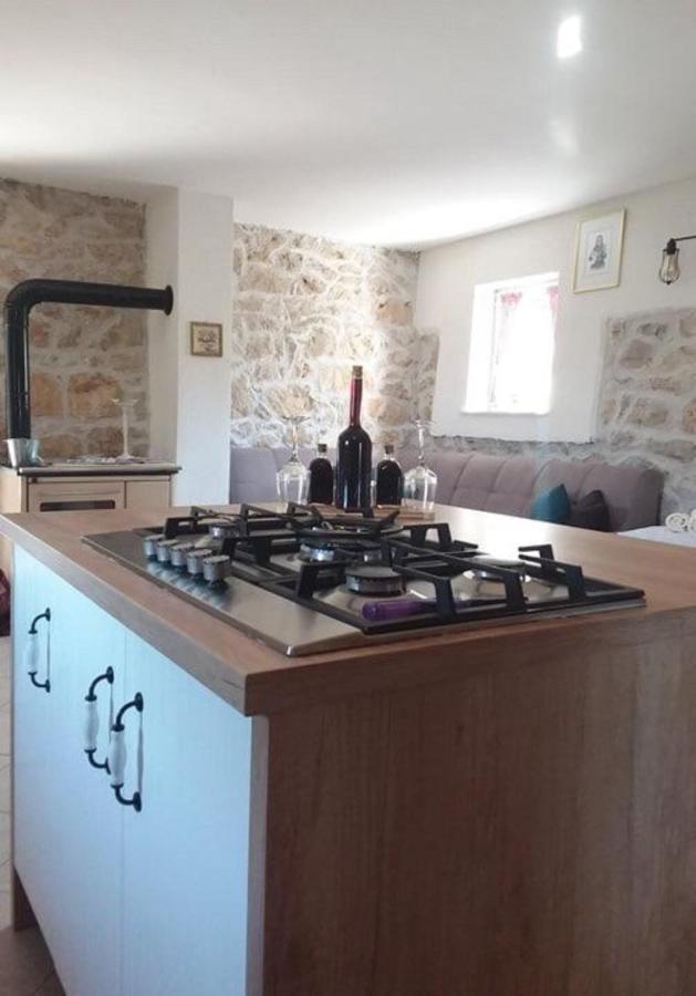 Holiday Home Jadric Osoje Bilik gambar